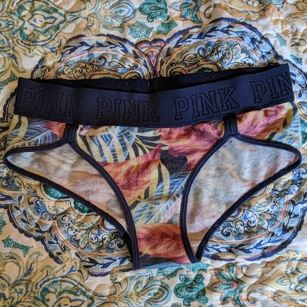 VS undies